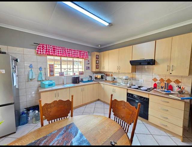 3 BEDROOM HOUSE FOR SALE IN KOOKRUS